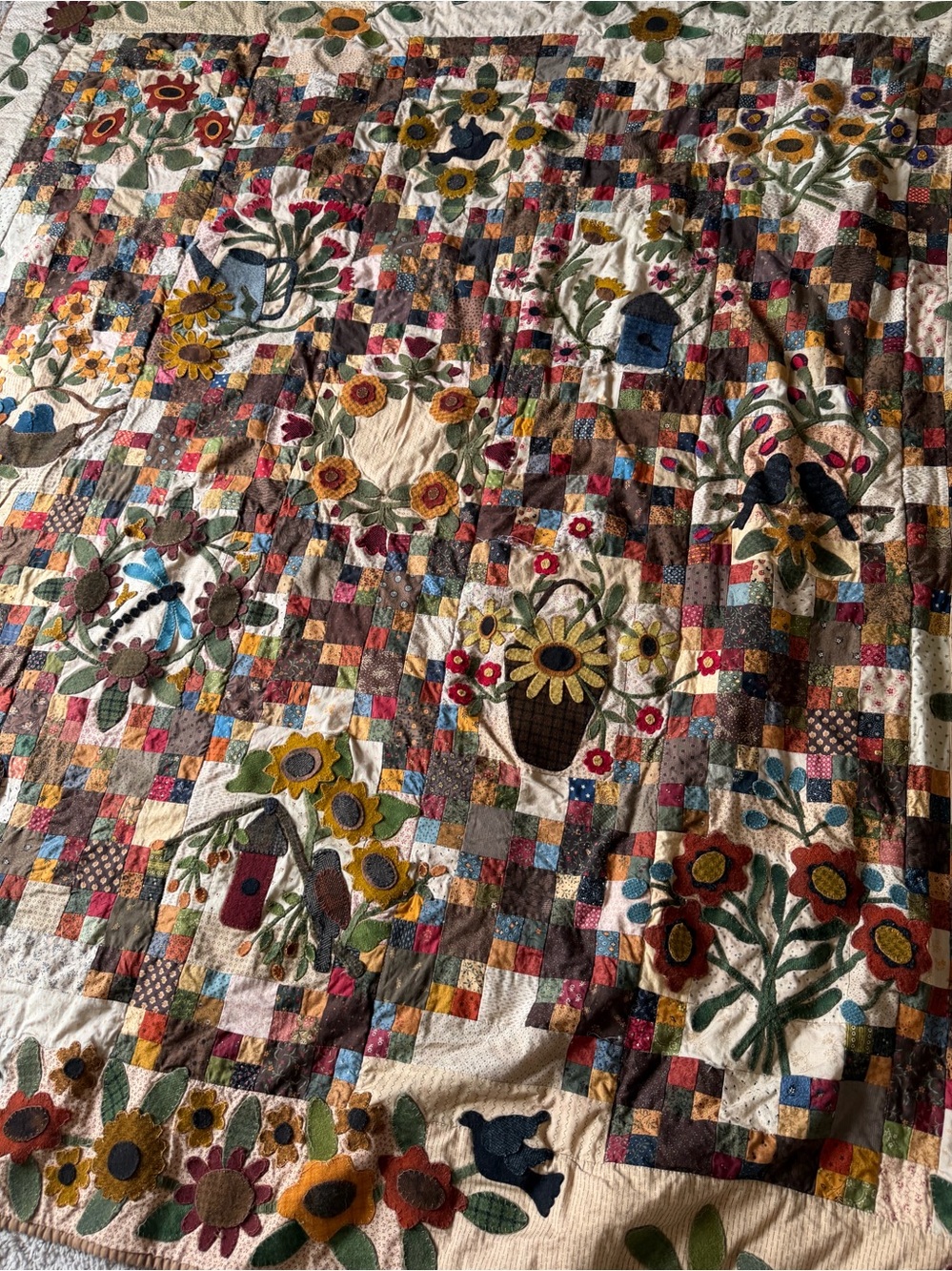Vintage Handmade Wool Felt Applique Quilt Folk Art Sunflower Birdhouse 66x67